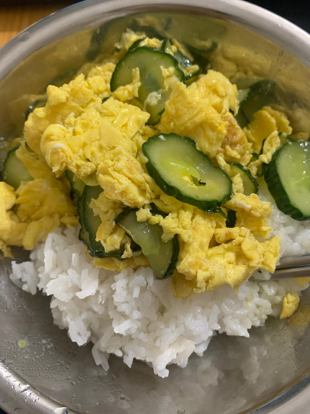 黄瓜炒鸡蛋 （青瓜炒鸡蛋）
