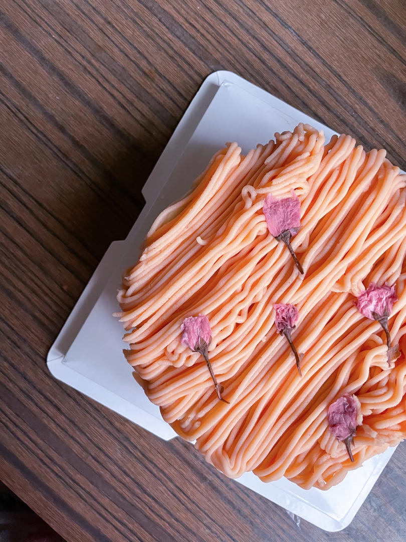 樱花草莓蒙布朗