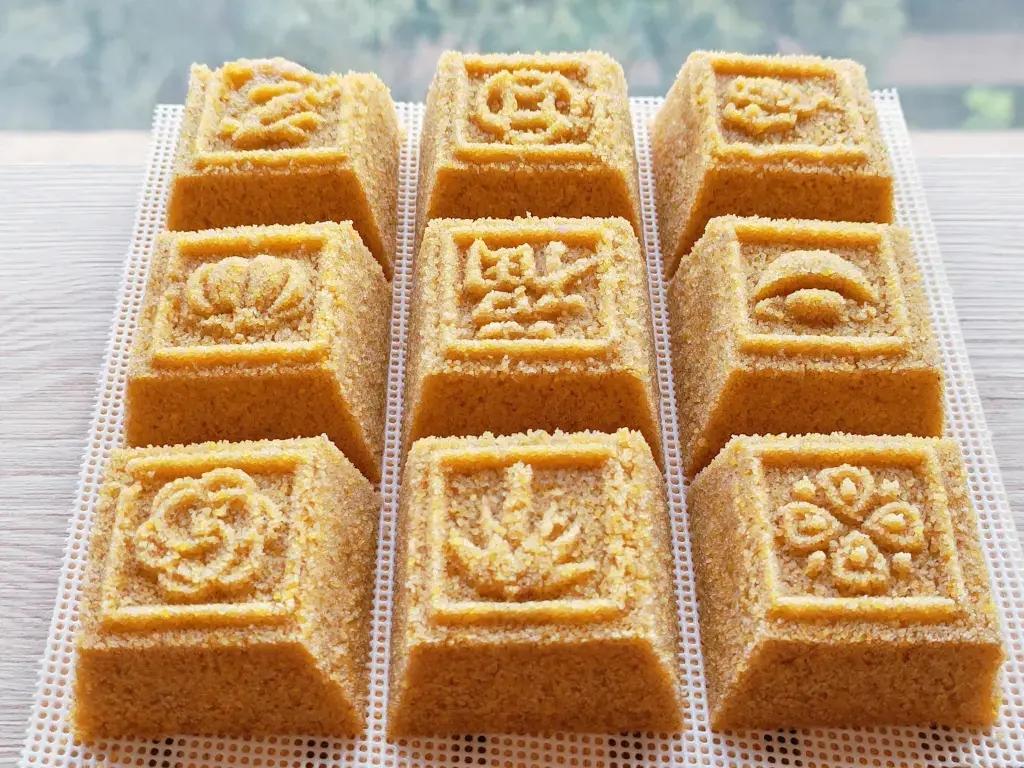 用专业的模具来做桂花糕米糕-福星糕模出品