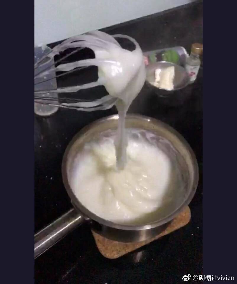裱花牛奶酱的做法 步骤10
