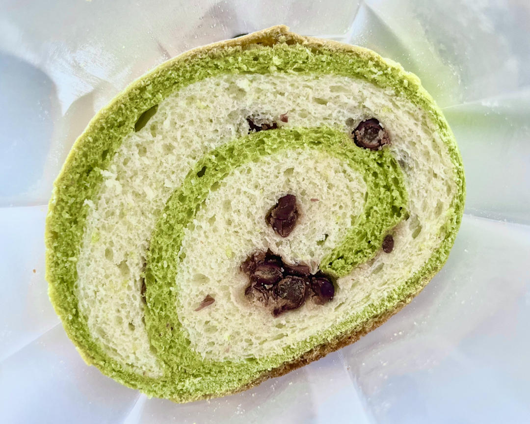 抹茶红豆双色软欧包