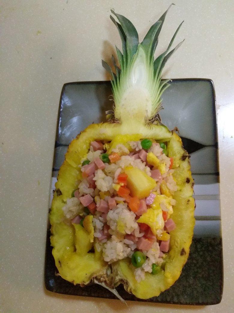 菠萝炒饭