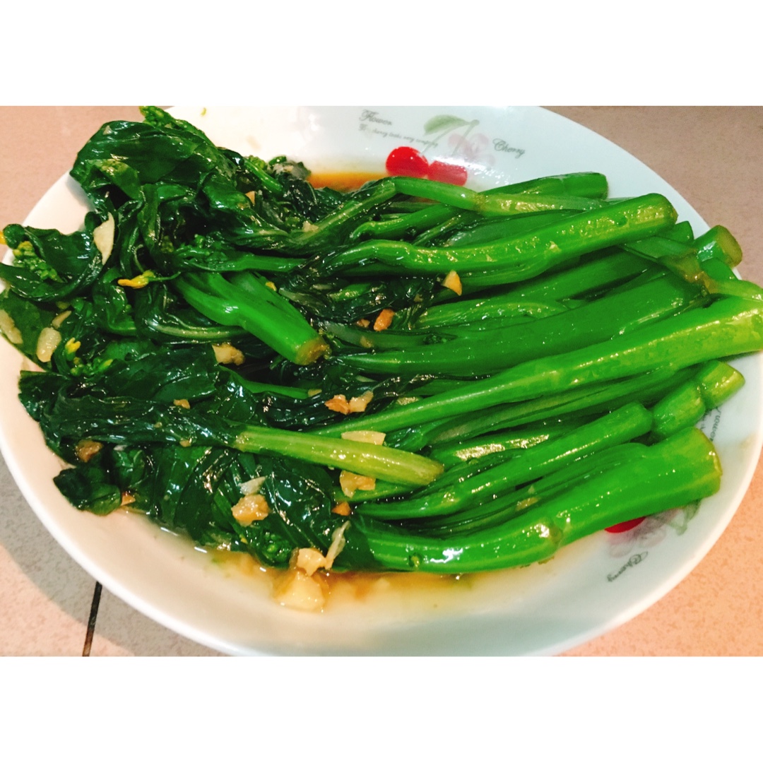 南小青m做的蒜蓉炒菜心