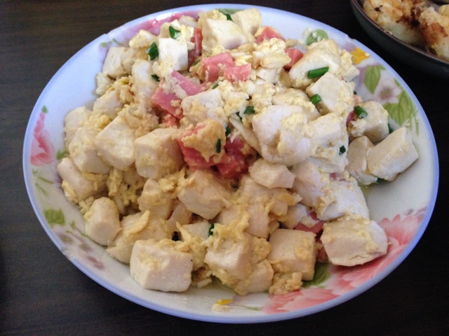 蛋包豆腐丁