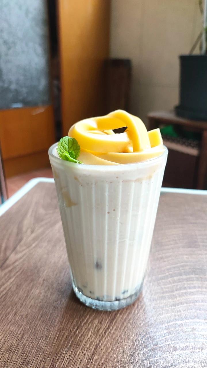这也太好喝了吧❗️自制拉面奶茶❗️既可以嗦粉又可以喝