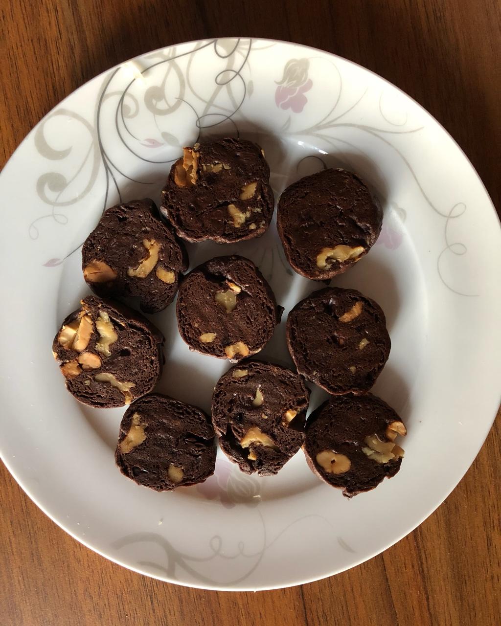 浓郁巧克力果仁曲奇 巨好吃！P妞的食记