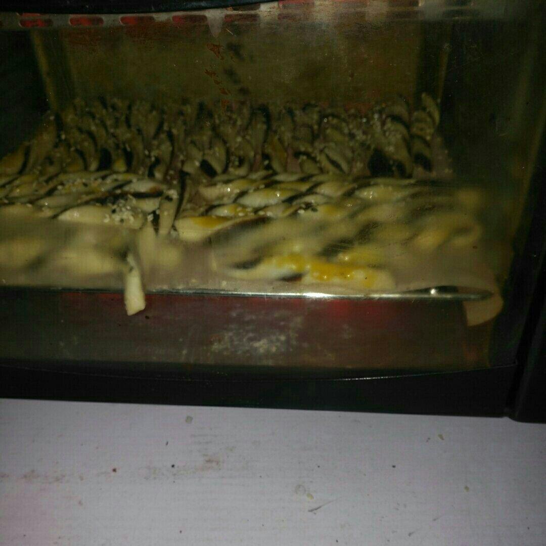 豆沙扭扭酥
