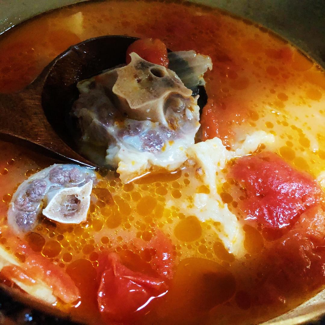 牛尾番茄土豆汤的做法