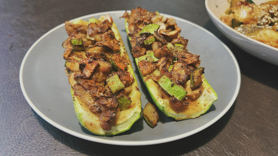 💯新年新吃法！香菇西葫芦还可以这样烤着吃✔️