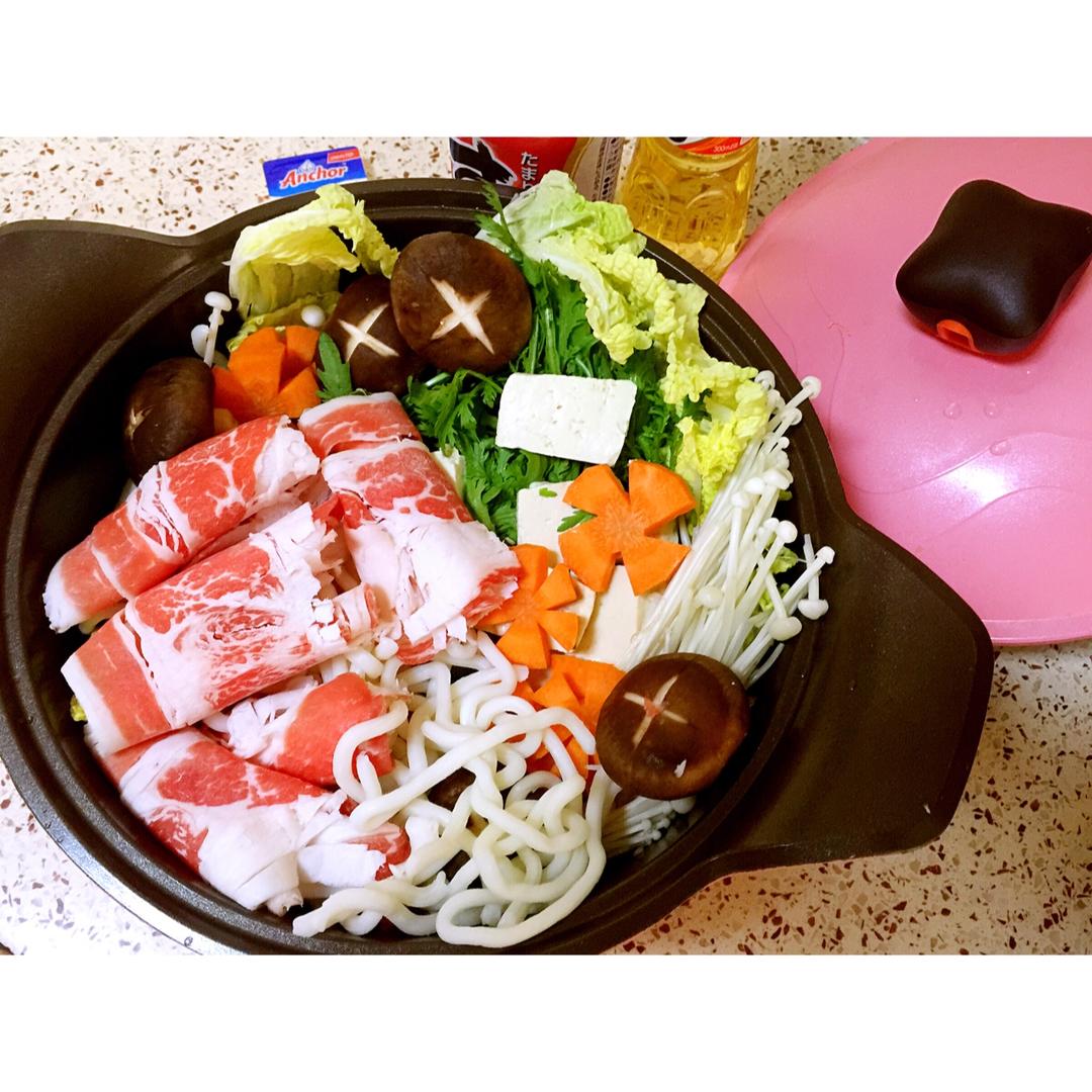 寿喜烧（日式牛肉火锅）