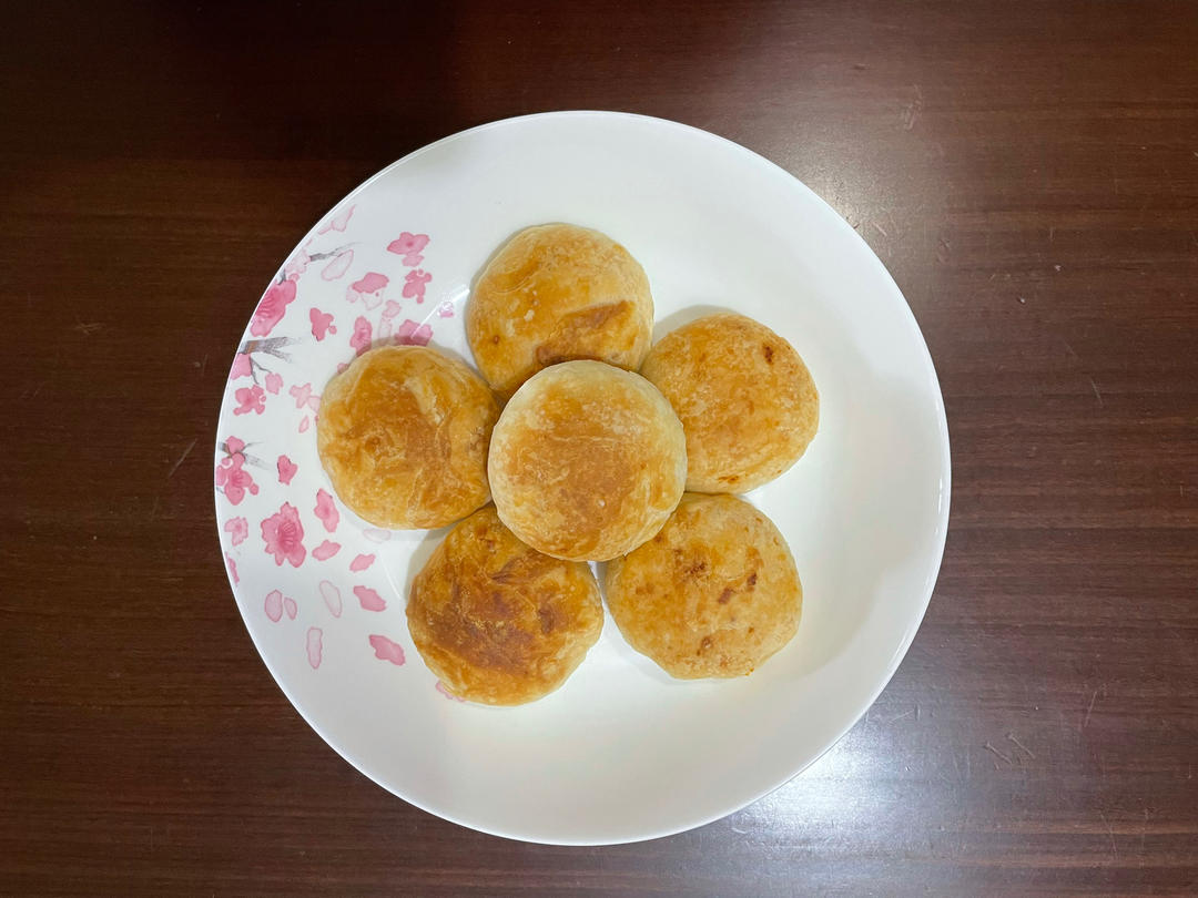 免醒发松弛无需出膜的万能快手植物油酥皮配方和快速大包酥方法（可用于制作奶黄酥、蛋黄酥、老婆饼、鲜花饼、红豆酥、绿豆酥、薯泥酥、枣泥酥、苏式月饼、鲜肉月饼……）——中式茶点和甜品（十二）