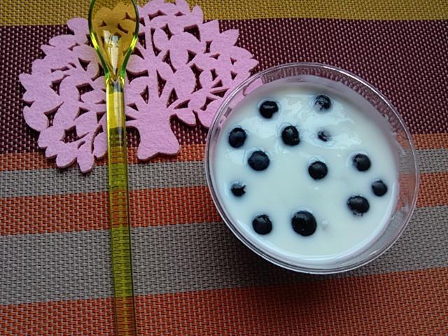 蓝莓酸奶·