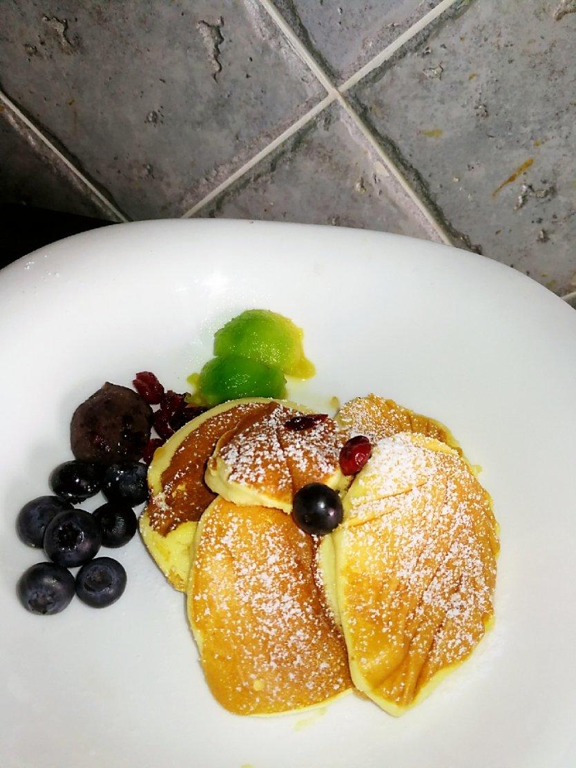 奶香舒芙蕾松饼