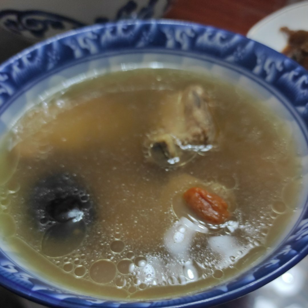 超超养胃的猴头菇排骨汤