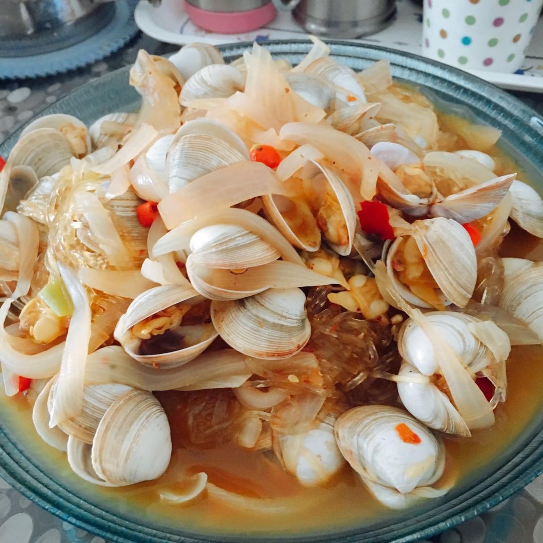 花蛤粉丝煲