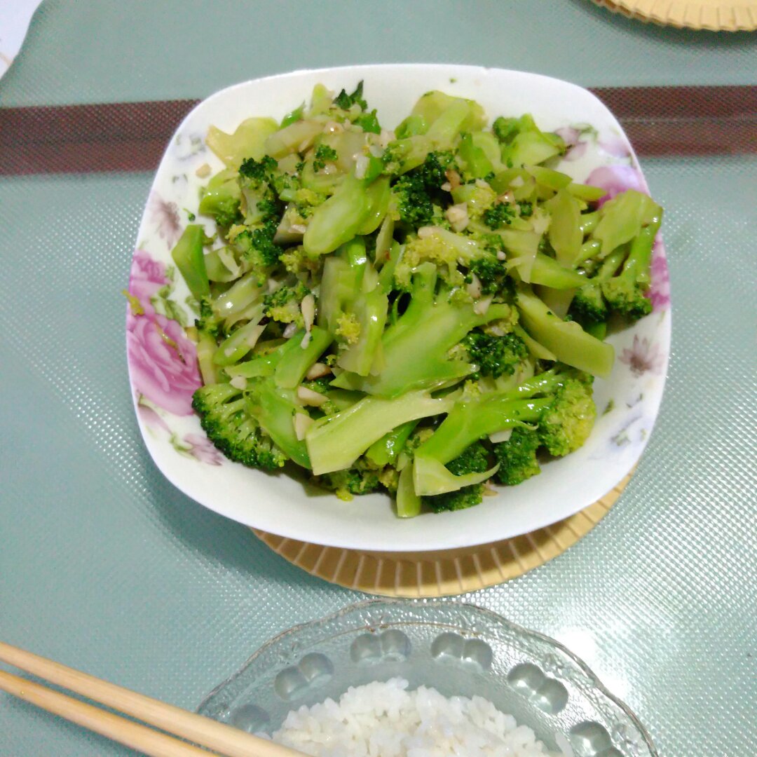 蚝油蒜蓉西兰花
