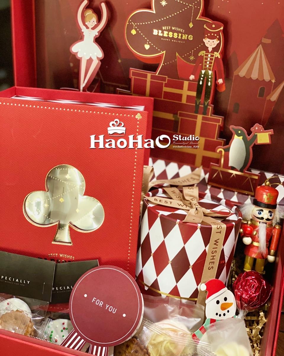 GIFT CAKES