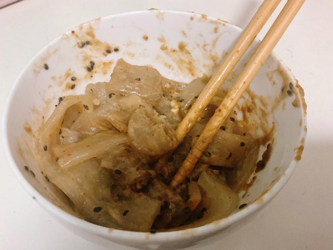 秒杀小夜市的麻酱流汁宽粉