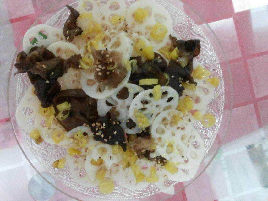 泡椒藕片（夏日爽菜）的做法