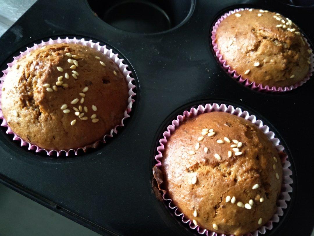 松软可口的枣糕