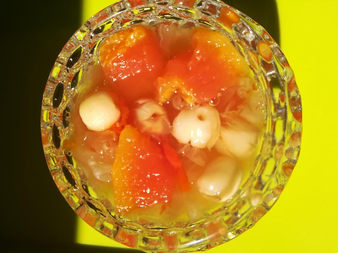 木瓜银耳莲子汤