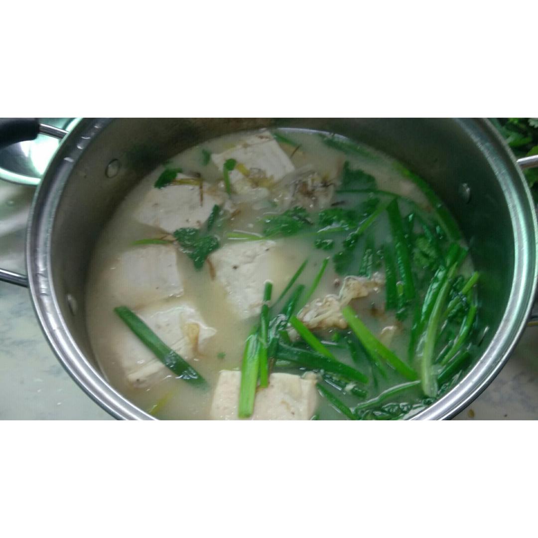 鱼头豆腐汤