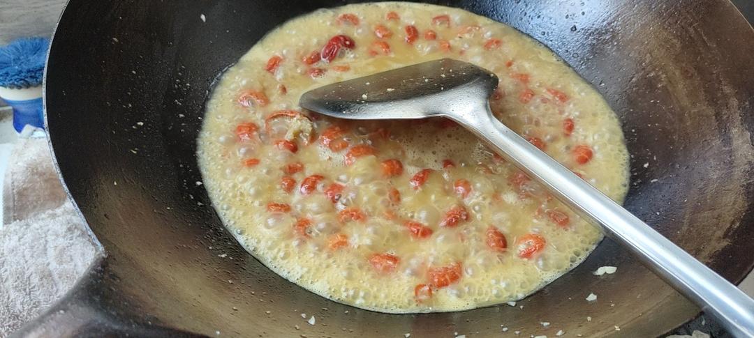 简简单单の蒜蓉炒虾尾🦐
