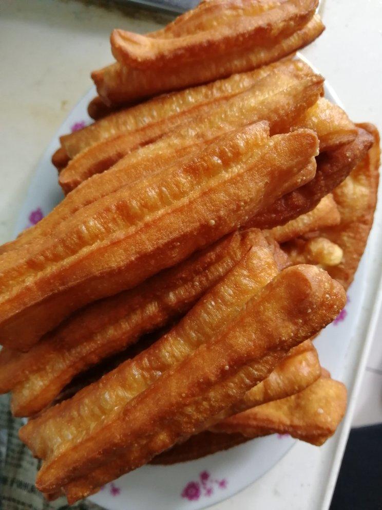 自制无泡打粉油条