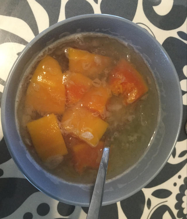木瓜牛奶炖燕窝