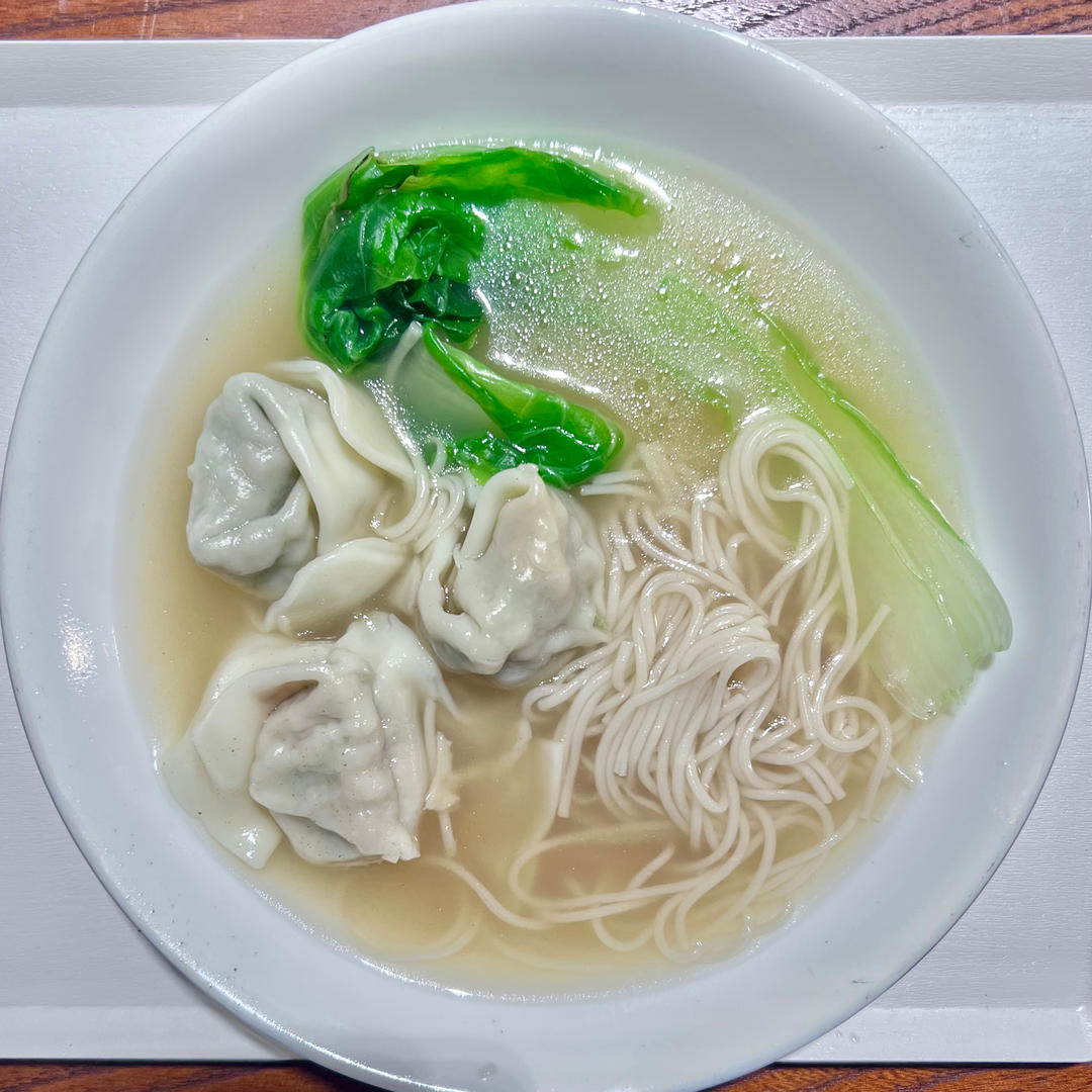 经典港式鲜虾云吞面