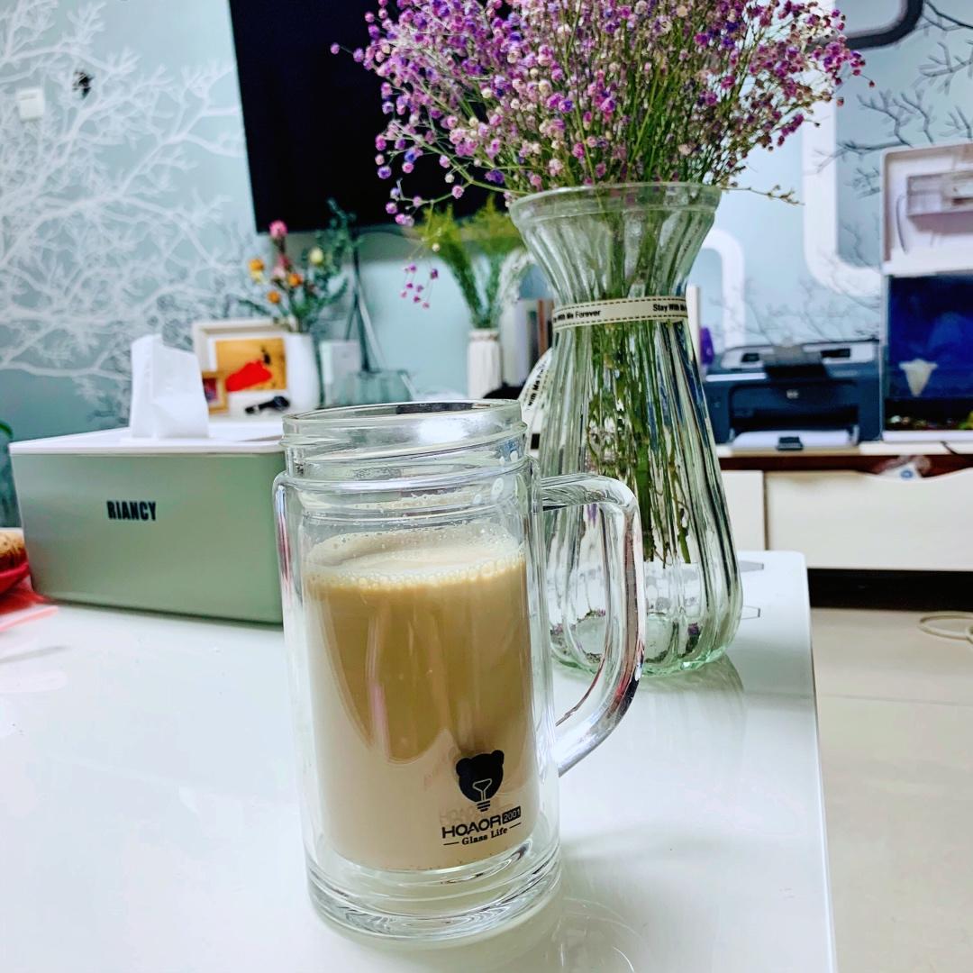 红茶绿茶乌龙茶都可以的焦糖奶茶