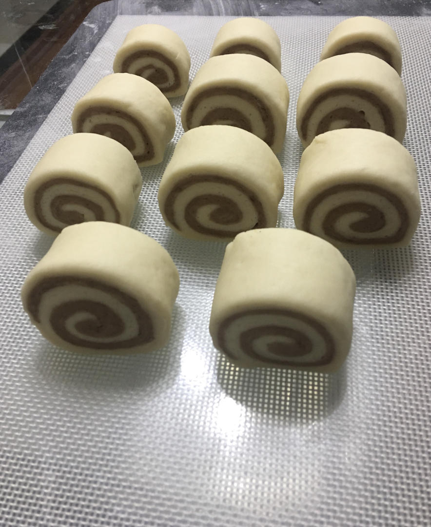 双色奶香刀切馒头