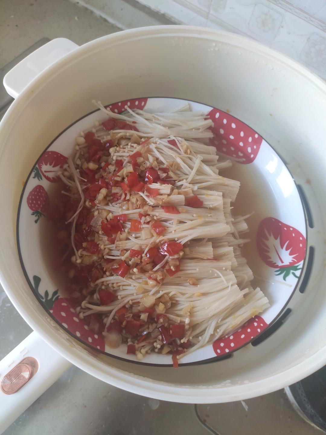 超级下饭的蒜蓉金针菇！好吃到爆