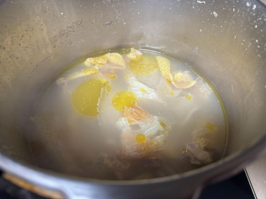 鱼翅鸡汤