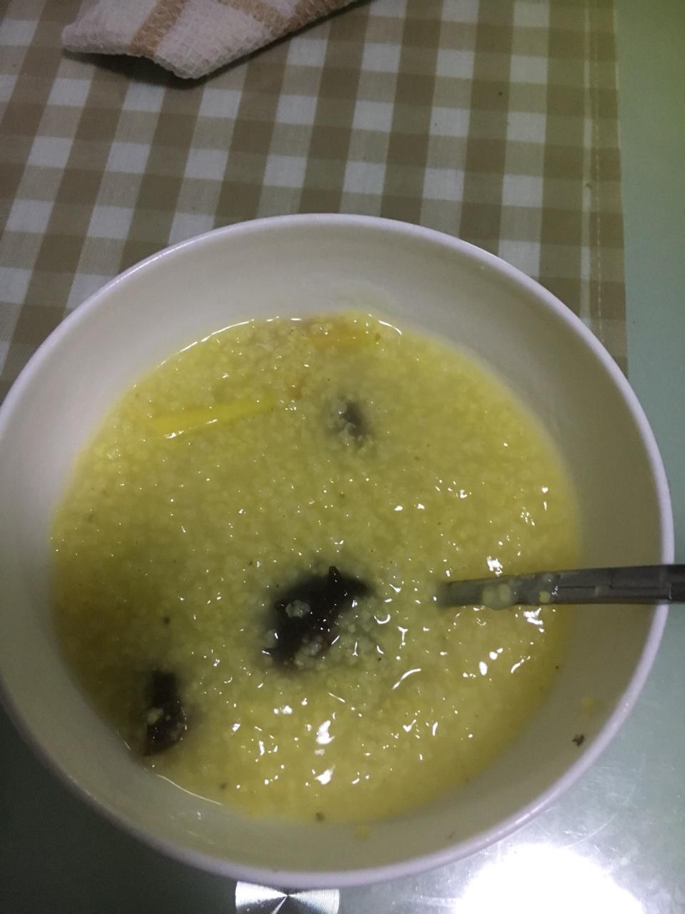 小米海参粥