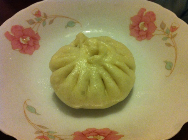 芽菜大肉包
