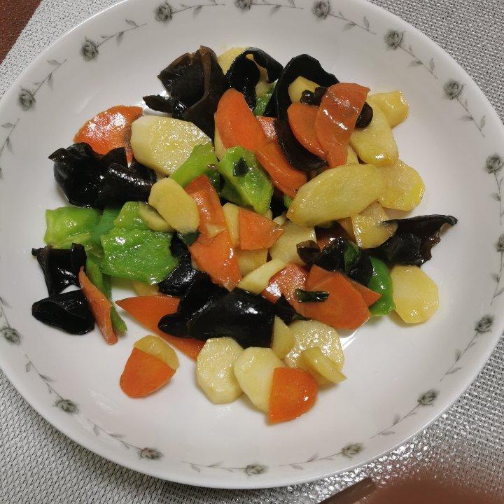 养生食谱之木耳炒山药