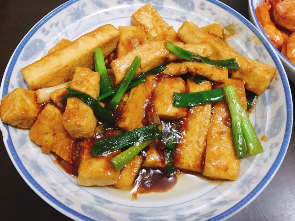 葱烧豆腐