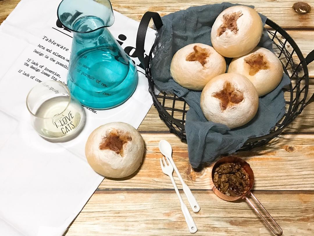 奶汁焗烤软欧包（白酱版）