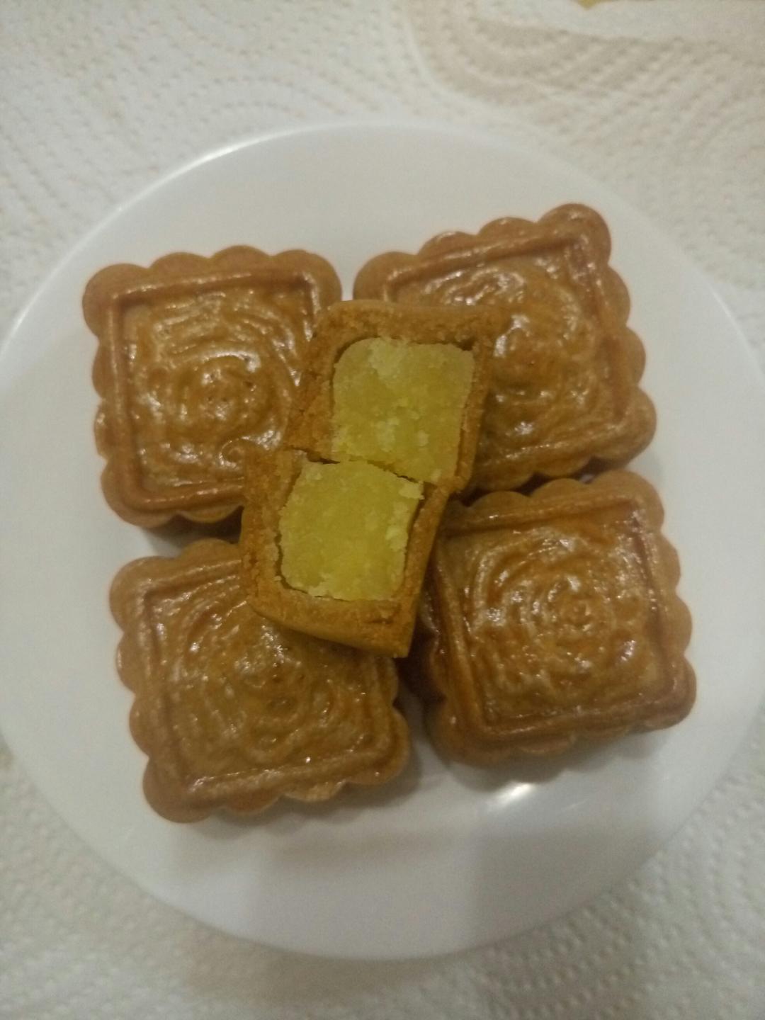 金沙奶黄月饼