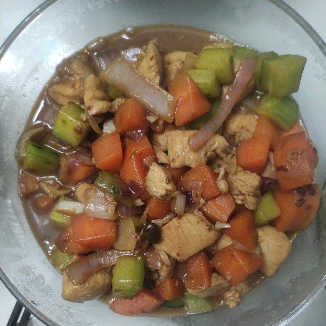 宫保鸡丁——简单版。