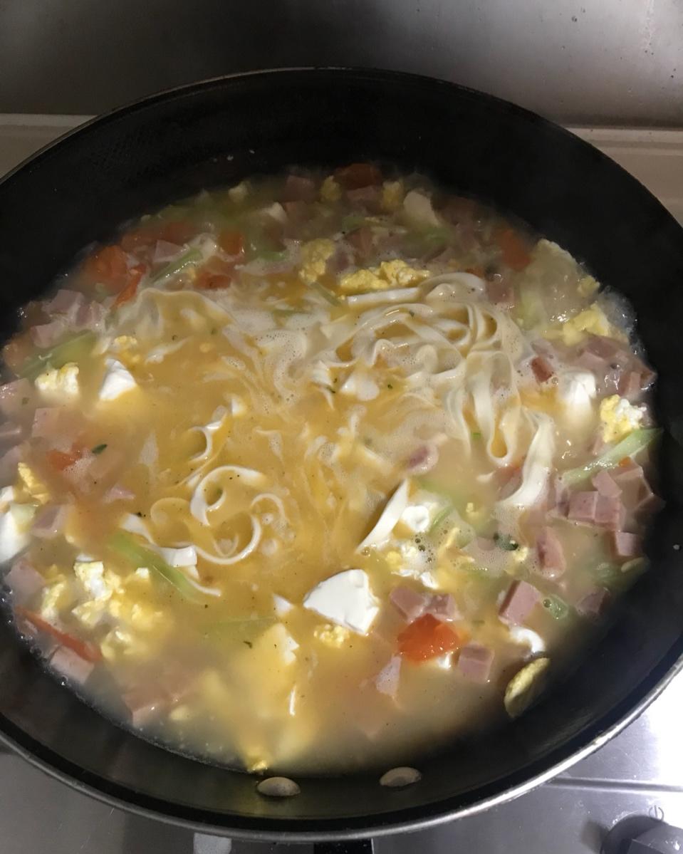 连锅面片