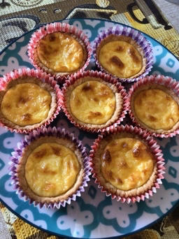 出炉光的德式布丁