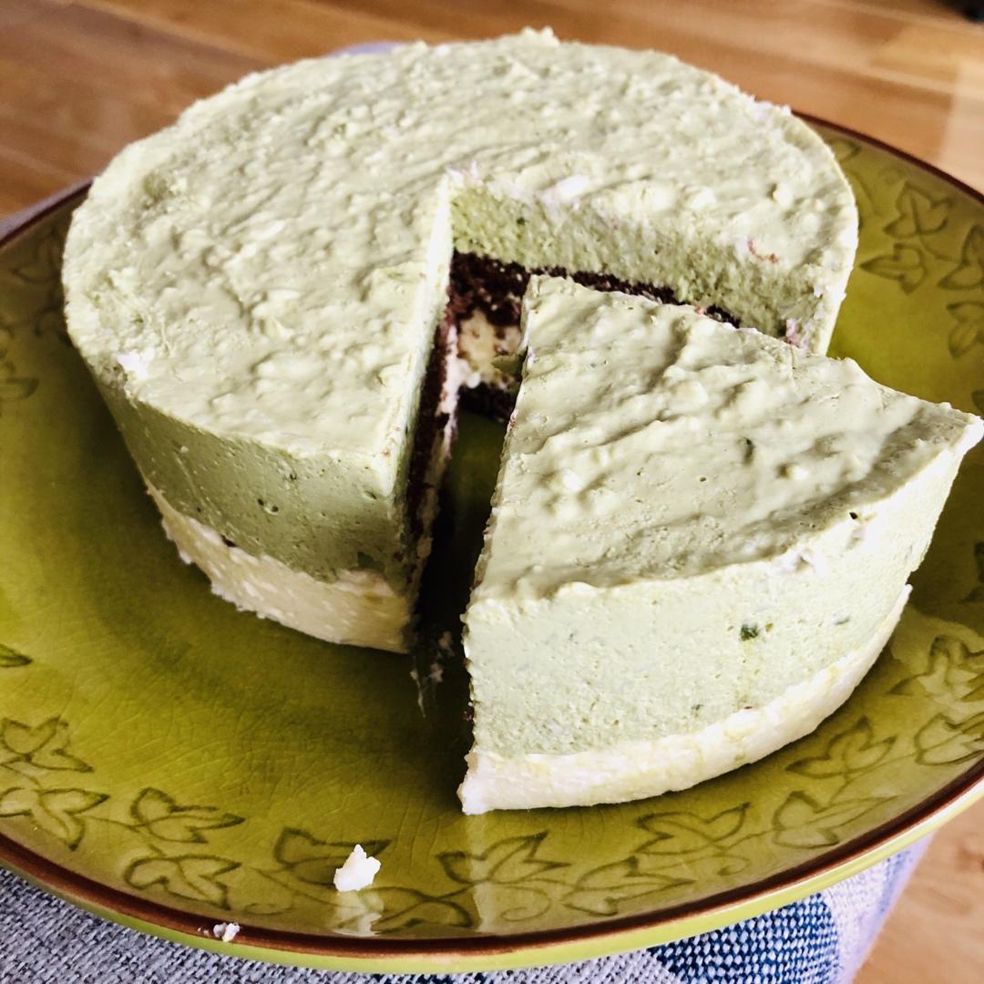 6寸酸奶慕斯蛋糕