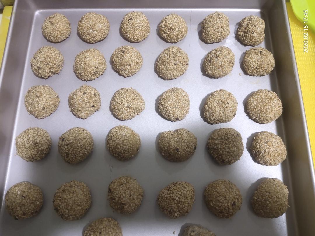 香酥健康的芝麻球