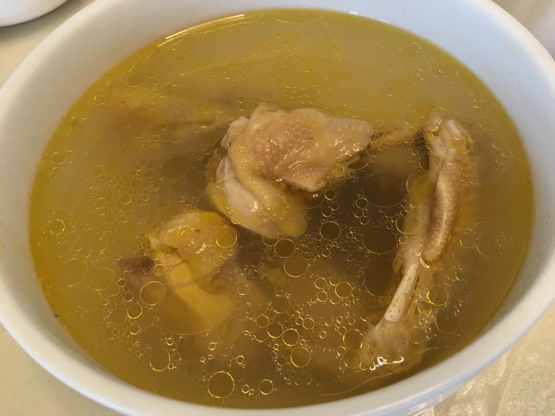 山药土鸡汤