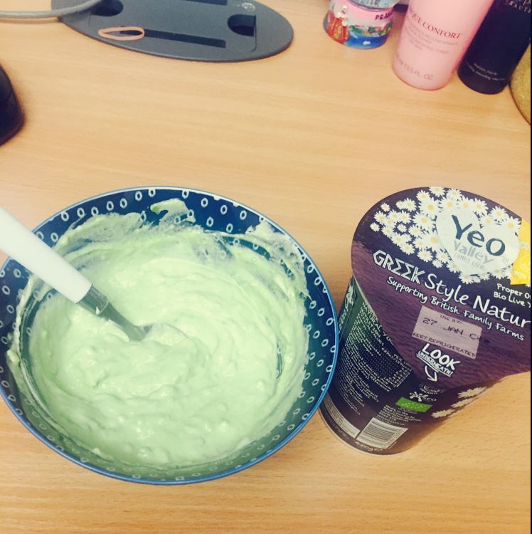 牛油果酸奶