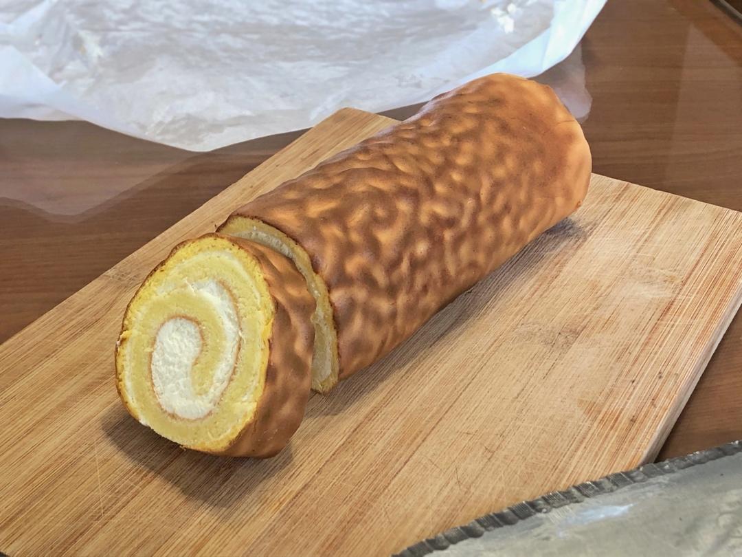 来做漂亮的虎皮蛋糕卷！