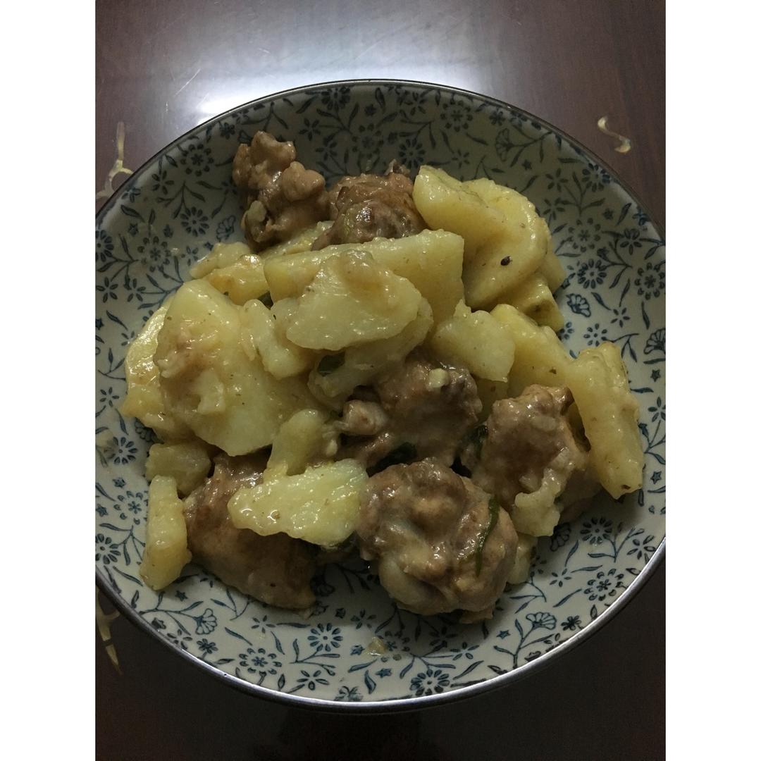 土豆炖鸡翅（快手零失败）