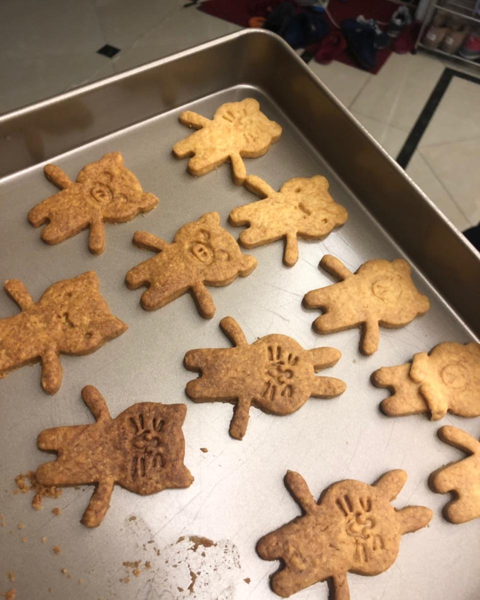 超萌轻松熊饼干 把可爱吃掉